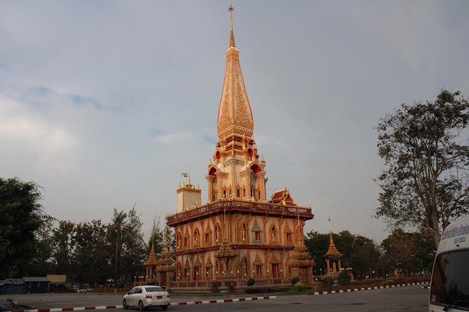 Private food Tour + Sightseeing +Thai Cooking class - An In-Depth Look at the Experience