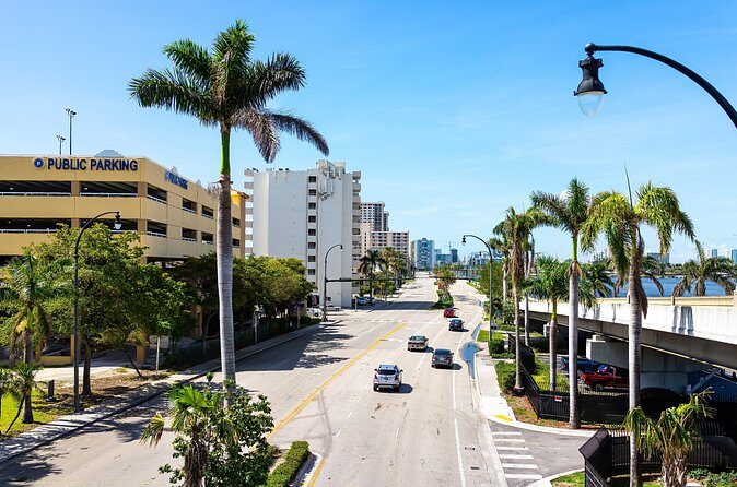 Private Fort Lauderdale and Hollywood Coastal Tour from Miami - Who Should Consider This Tour?