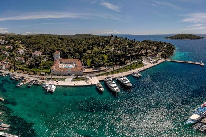 Private Full-Day 3 islands tour with snorkelling - Final Stop: Wine Tasting and Laid-Back Vibes in Milna