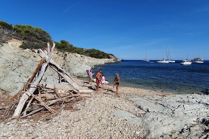 Private full-day boat trip to Porquerolles - FAQ