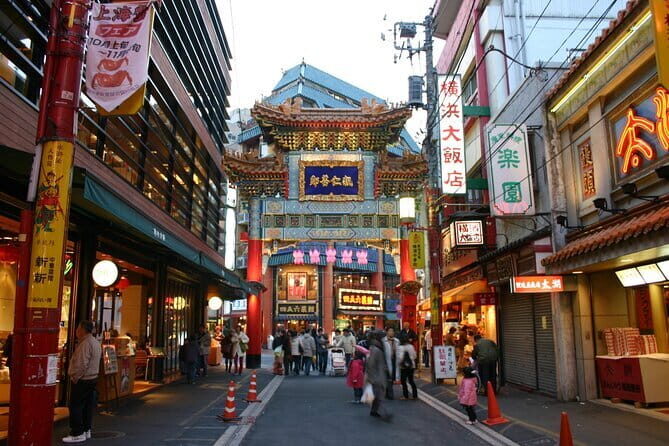 Private Full Day Customizable Guided Tour in Yokohama - Who Should Consider This Tour?