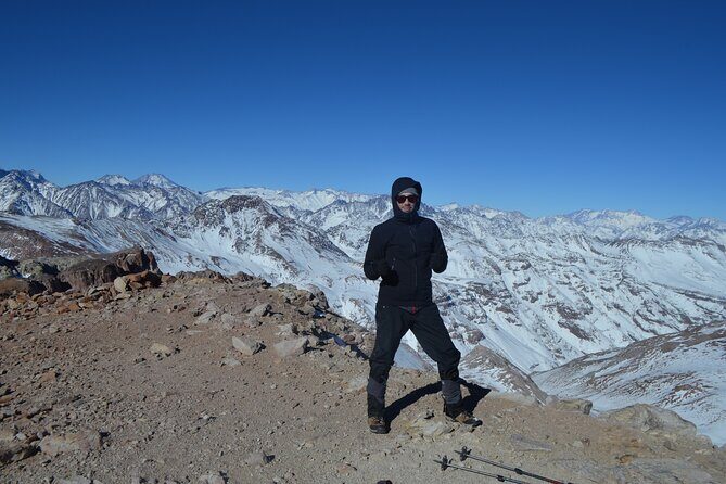 Private full day hike to Pintor hill from Santiago - reaches 4.180m in one day! - Exploring the Andes: A Full-Day Private Hike to Pintor Hill from Santiago