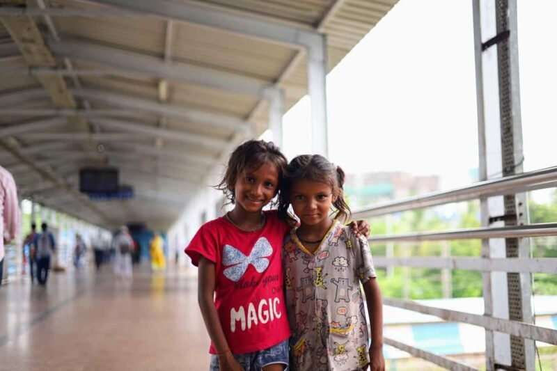 Private Full-Day Mumbai Sightseeing & Dharavi Slum Tour - Key Points