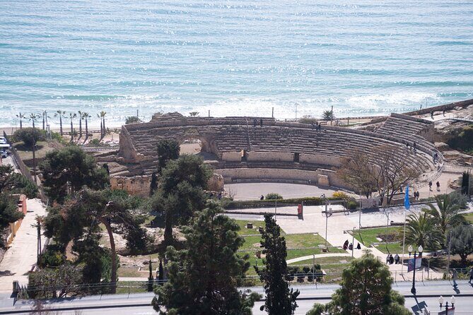 Private Full-Day Tarragona and Sitges - Key Points