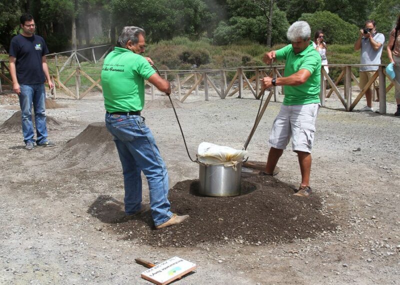 Private Full-Day Tour CUSTOMIZED - In-Depth Review of the São Miguel Private Full-Day Tour