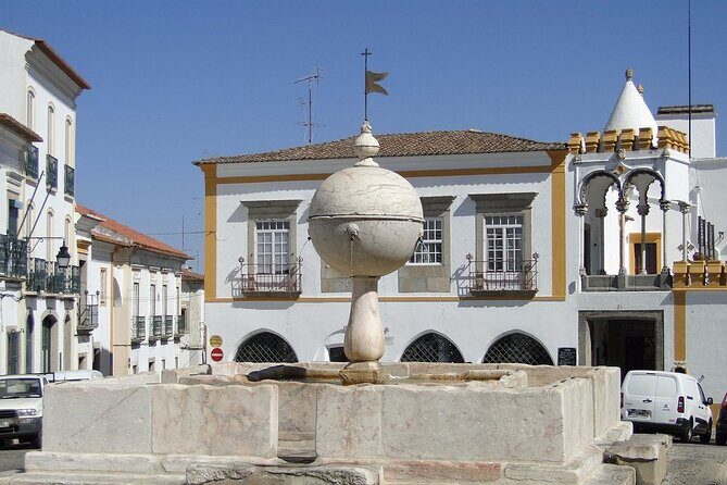 Private Full Day Tour Évora and Vila Viçosa - Experience the Charm of Portugal’s Historic Heart with a Full-Day Private Tour of Évora and Vila Vicosa