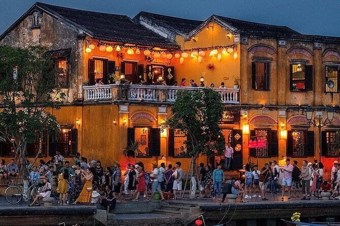 Private Full Day Tour in Hoi An - Transportation and Group Size