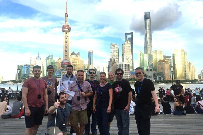 Private Full-Day Tour: Incredible Shanghai Highlights - The Shanghai Tower: Soaring to New Heights