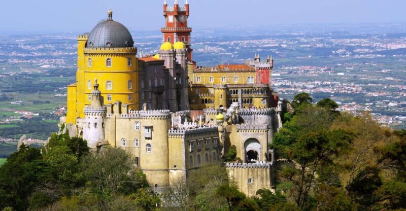 Private Full Day Tour: Sintra, Queluz, Cabo da Roca, Cascais - FAQs
