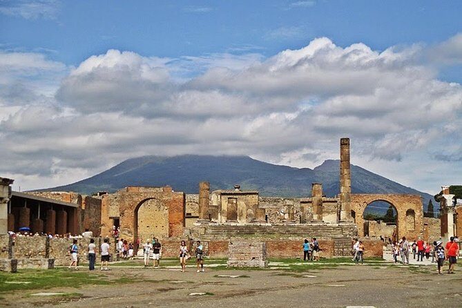 Private Full-Day Tour Sorrento, Positano, and Pompeii - Frequently Asked Questions