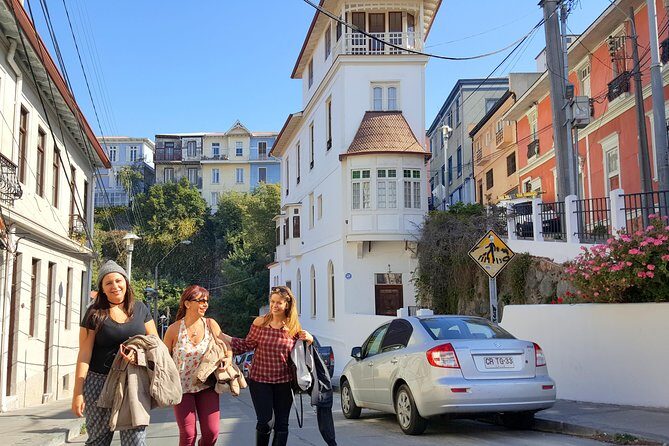 Private Full Day Tour to Concón Viña del Mar and Valparaiso + 1 Activity - Key Points