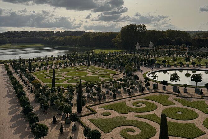 Private Full Day Tour to Versailles and Giverny from Paris with Hotel Pick Up - Frequently Asked Questions
