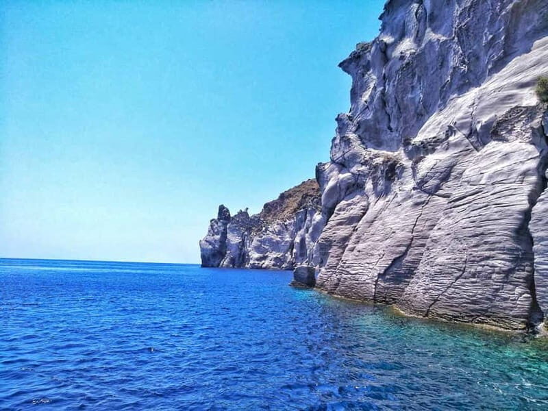 Private, fully customizable cruise in Santorini's caldera - FAQ