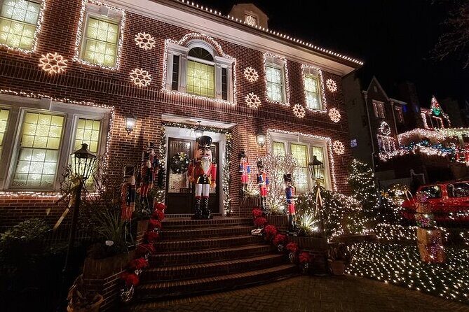 Private Fully Guided Dyker Heights Christmas Lights Tour - Who Is This Tour Best For?