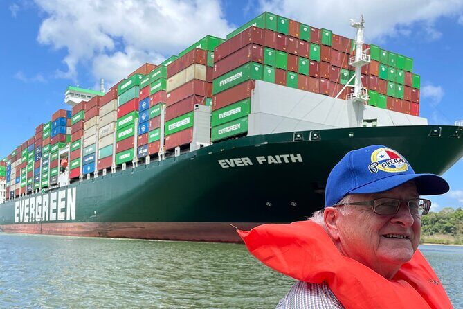 Private & Fun Panama Canal... 3 different perspectives - Analyzing the Experience: A Deep Dive