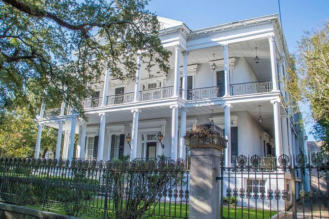 Private Garden District Walking Tour With Lafayette Cemetery No 1 - The Value for Travelers