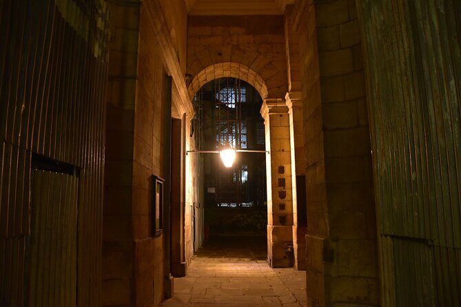 Private Ghosts and Gore Walking Tour of London - An Authentic Dive into Londons Haunted Past: Private Ghosts and Gore Walking Tour