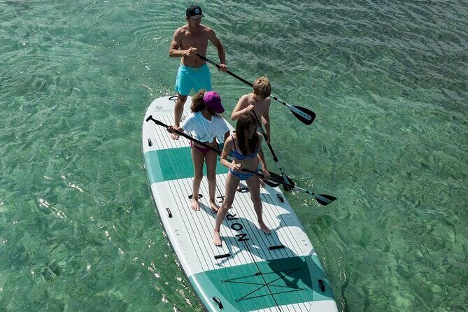 Private Giant Stand Up Paddleboard Ride in Victoria - Discover the Unique Thrill of the Private Giant Stand Up Paddleboard Ride in Victoria