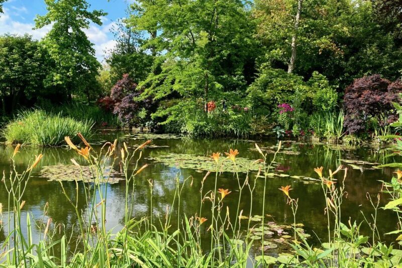 Private Giverny Half-day Trip from Paris by Mercedes - FAQs