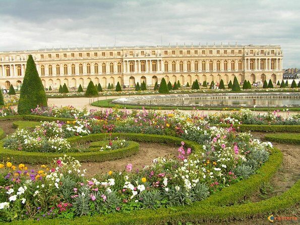 Private Giverny & Versailles Day Trip with Lunch & Hotel Transfers from Paris - A Deep Dive into the Experience