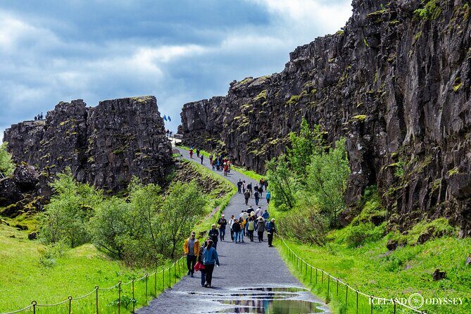Private Golden Circle & Blue Lagoon Transfer (Up to 8 pax) - The Sum Up