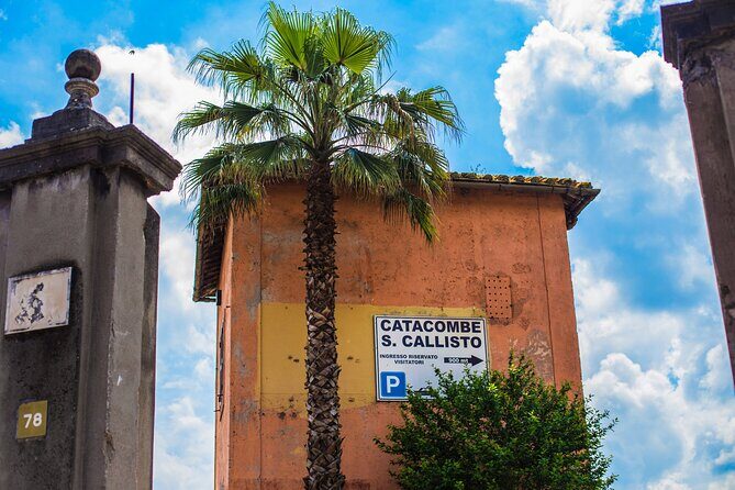 Private Golf-Cart Tour of Catacombs and Iconic Landmarks - The Sum Up