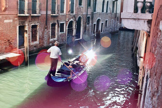 Private Gondola Ride in Venice - Key Points
