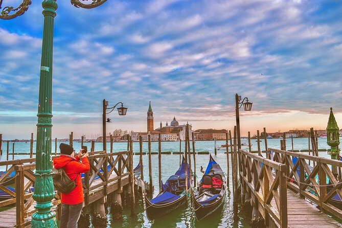 Private Gondola Ride in Venice - FAQs