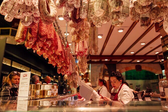 Private Gourmet walking tour of Lyon and Les Halles Paul Bocuse - Who Should Choose This Tour?