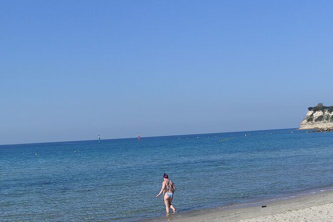 (Private group) Swimming and relax in beautiful beaches. - Key Points