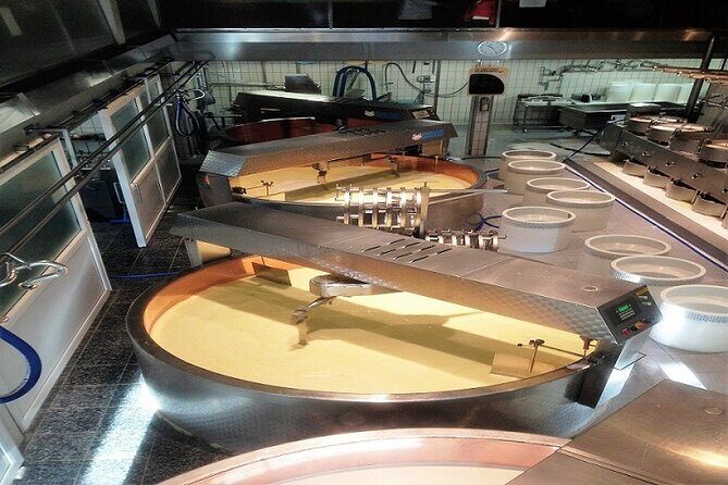 Private Gruyères Tour Including Cheese and Chocolate Factory Visit from Montreux - Who Should Consider This Tour?