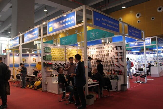 Private Guangzhou Business Tour to Visit Factory and Local Market - Engaging Introduction