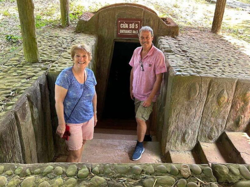 Private Guide Half Day Hue to Vinh Moc tunnel ( DMZ tour ) - Key Points