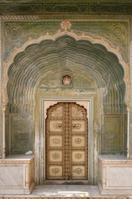 Private Guide Tour of Jaipur City - Discovering Jaipur: A Day With a Private Guide