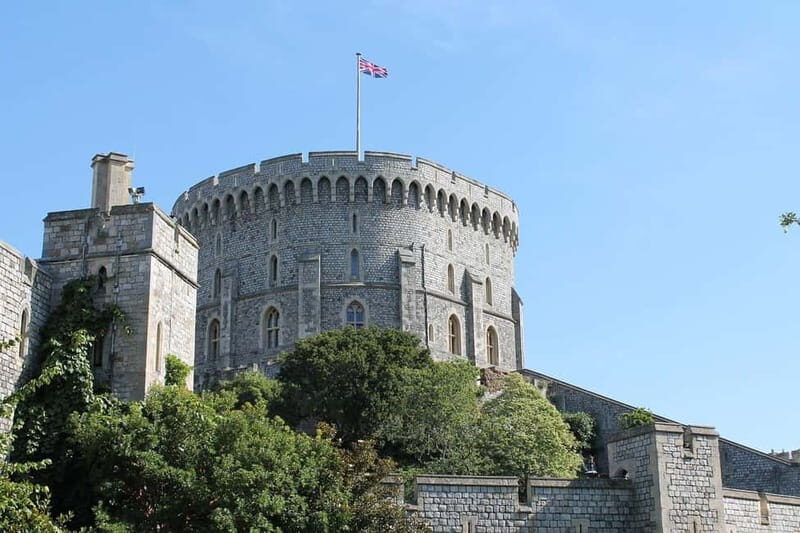 Private Guide (Walking Tour of Windsor & Eton) - The Sum Up