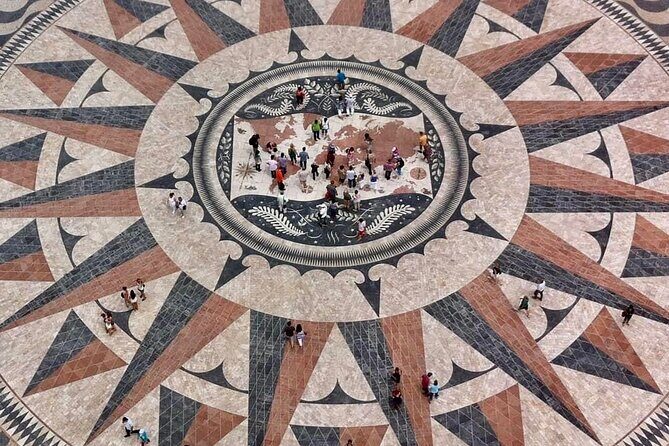 Private Guided 8 hours Tour in Lisbon - Frequently Asked Questions
