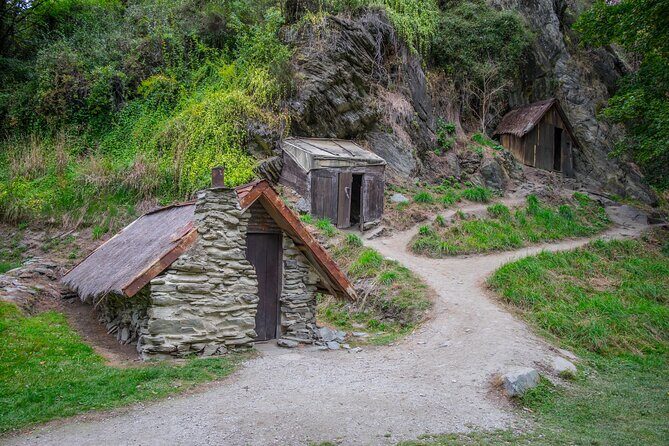Private Guided Arrowtown and Surrounds Tour - Key Points