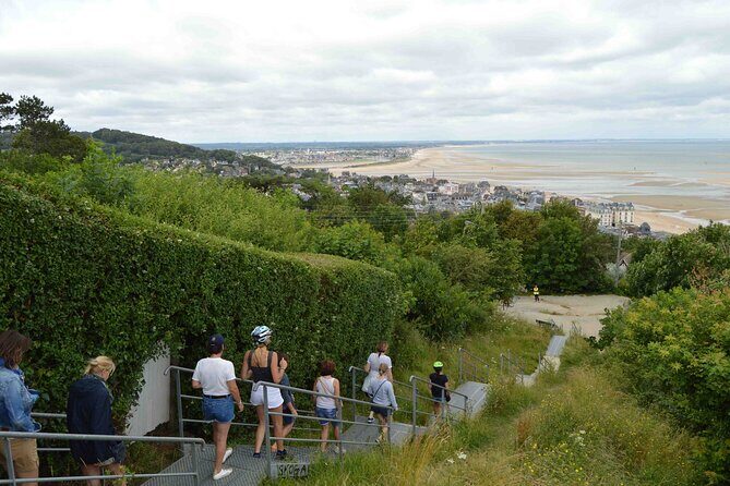 Private Guided Bike Tour of Deauville & Trouville in French - Key Points