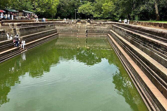 Private Guided Day Tour in Anuradhapura By Lucky - FAQ