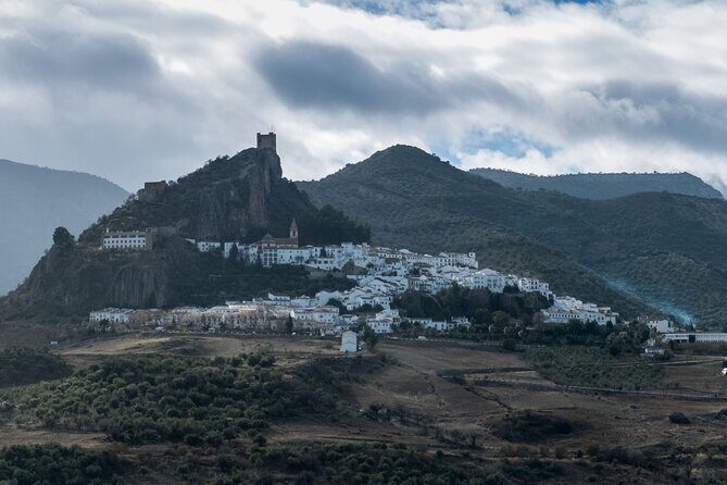 Private Guided Day Trip to the White Villages and Ronda - Who Should Consider This Tour?