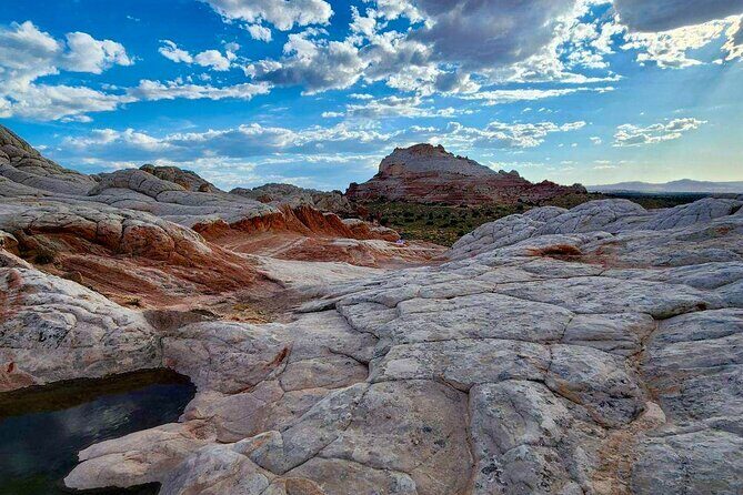 Private Guided Hike through White Pocket Off Road Activity - Key Points