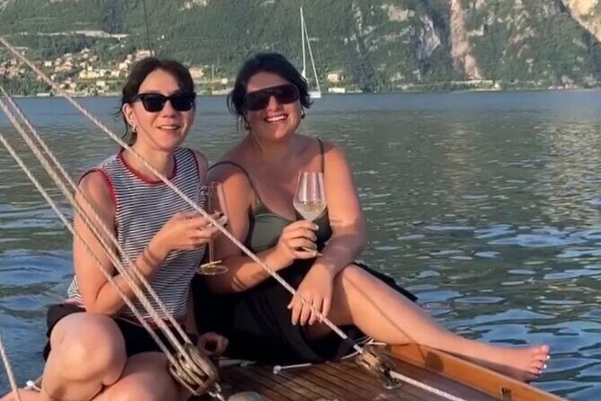 Private Guided Sailing Boat Tour on Lake Como with Aperitif - FAQ