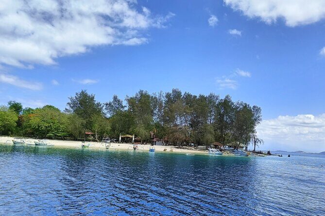 Private Guided Snorkeling Tour in Gili Nanggu Sudak and Kedis - Key Points