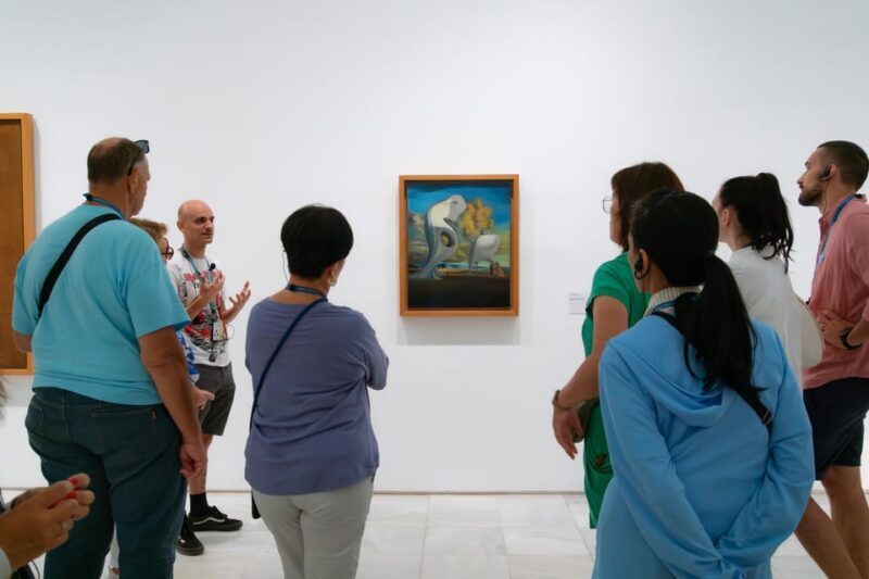 Private Guided tour Afternoon Art Delight at Reina Sofía - A Quick Look at the Private Guided Tour Afternoon Art Delight at Reina Sofía