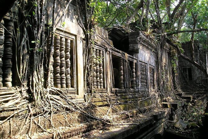 Private guided tour around Beng Mealea, Banteay Srei and Kbal Spean - Discover Cambodia’s Lesser-Known Temples with a Private Guided Tour