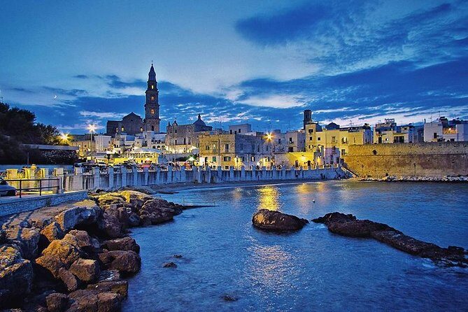 Private guided tour in Monopoli: walking through the old town - Exploring Monopoli: An In-Depth Review