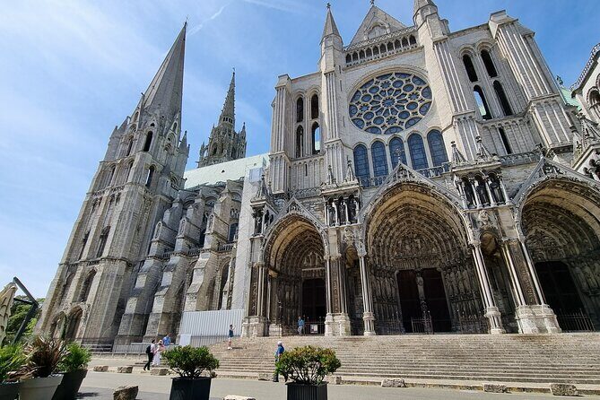 Private Guided Tour of Chartres Cathedral - Exploring Chartres Cathedral: An In-Depth Review