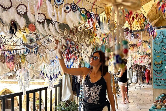 Private guided Tour of Nikosia Oldtown with Border Crossing - FAQ