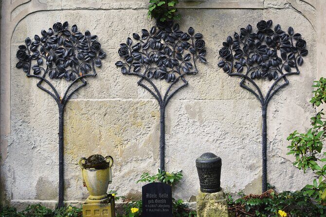 Private guided tour of the historic south cemetery in Leipzig - FAQ