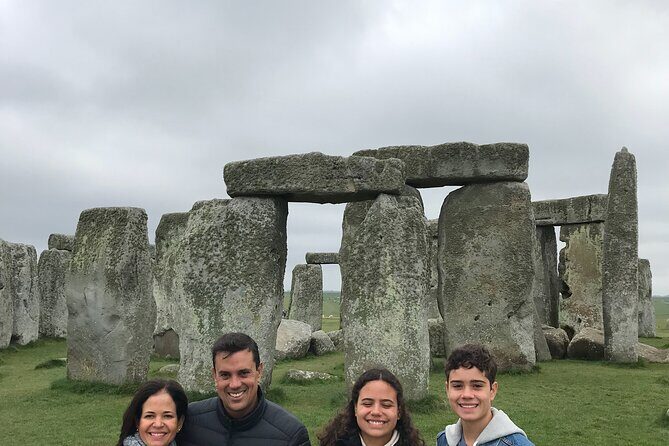Private Guided Tour of Windsor, Stonehenge and Bath - Exploring Windsor: The Royal Charm in a Quick Stop